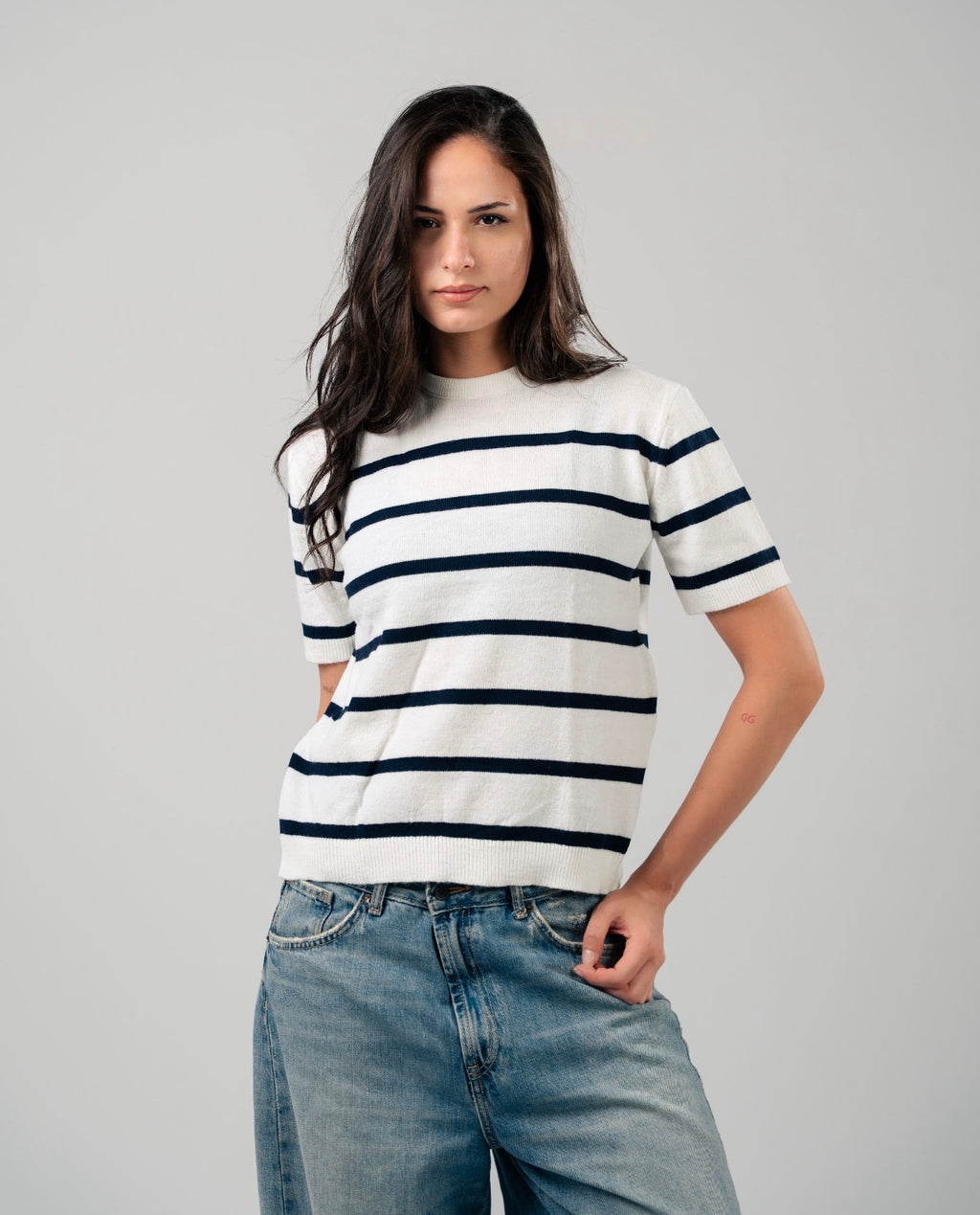 STRIPED KNITTED TEE