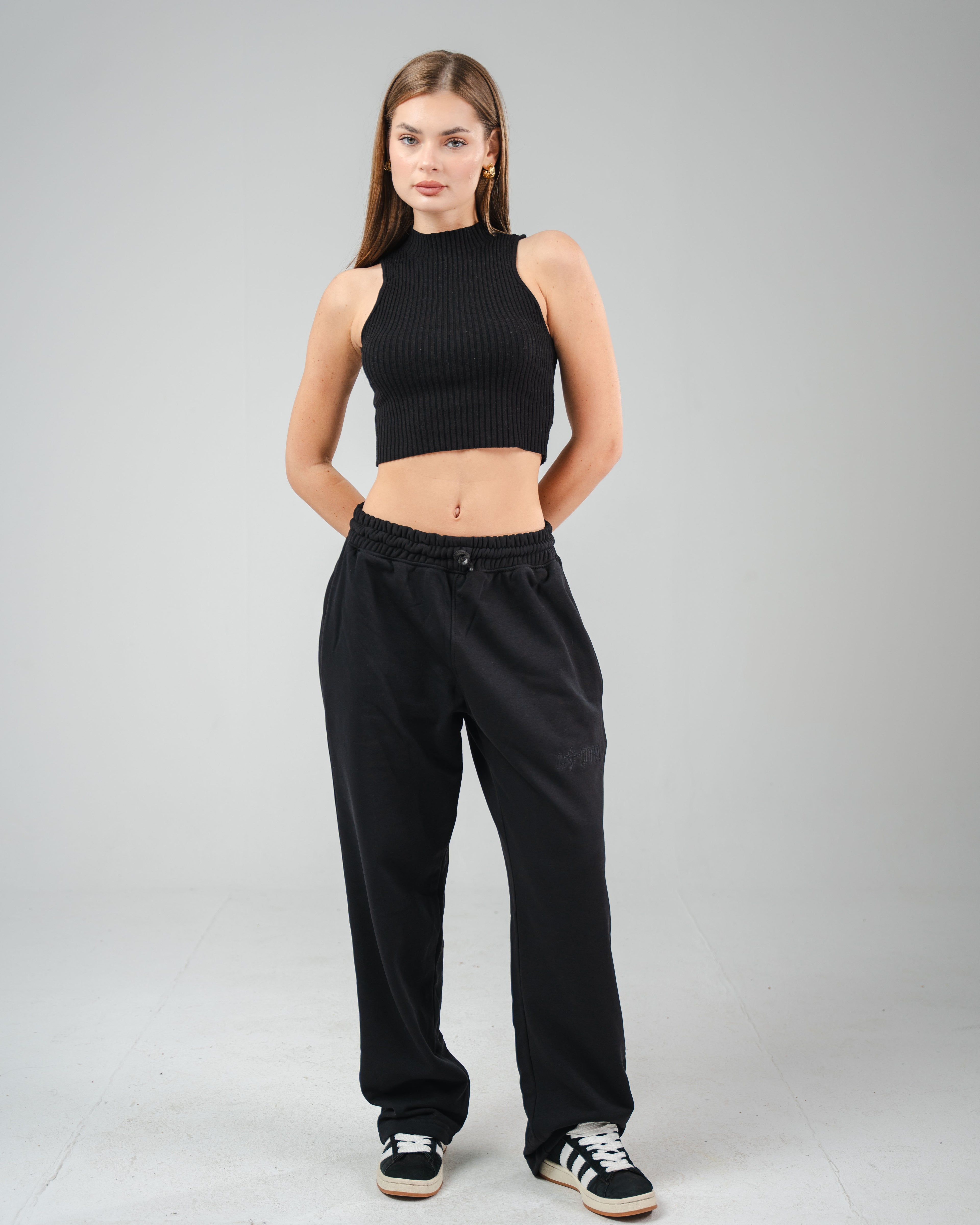 ALL BLACK SWEATPANT