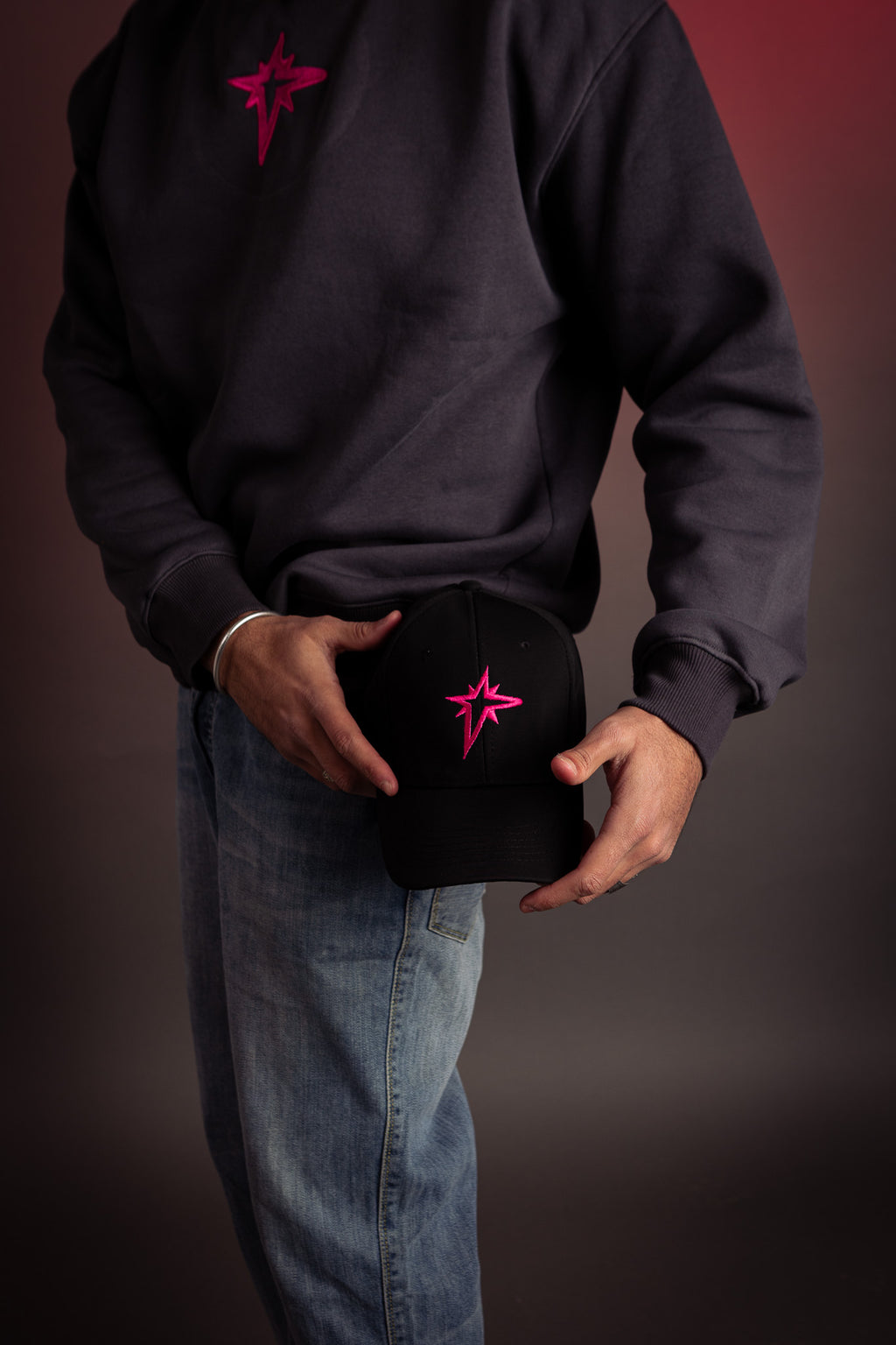 DARK PINK STAR CAP
