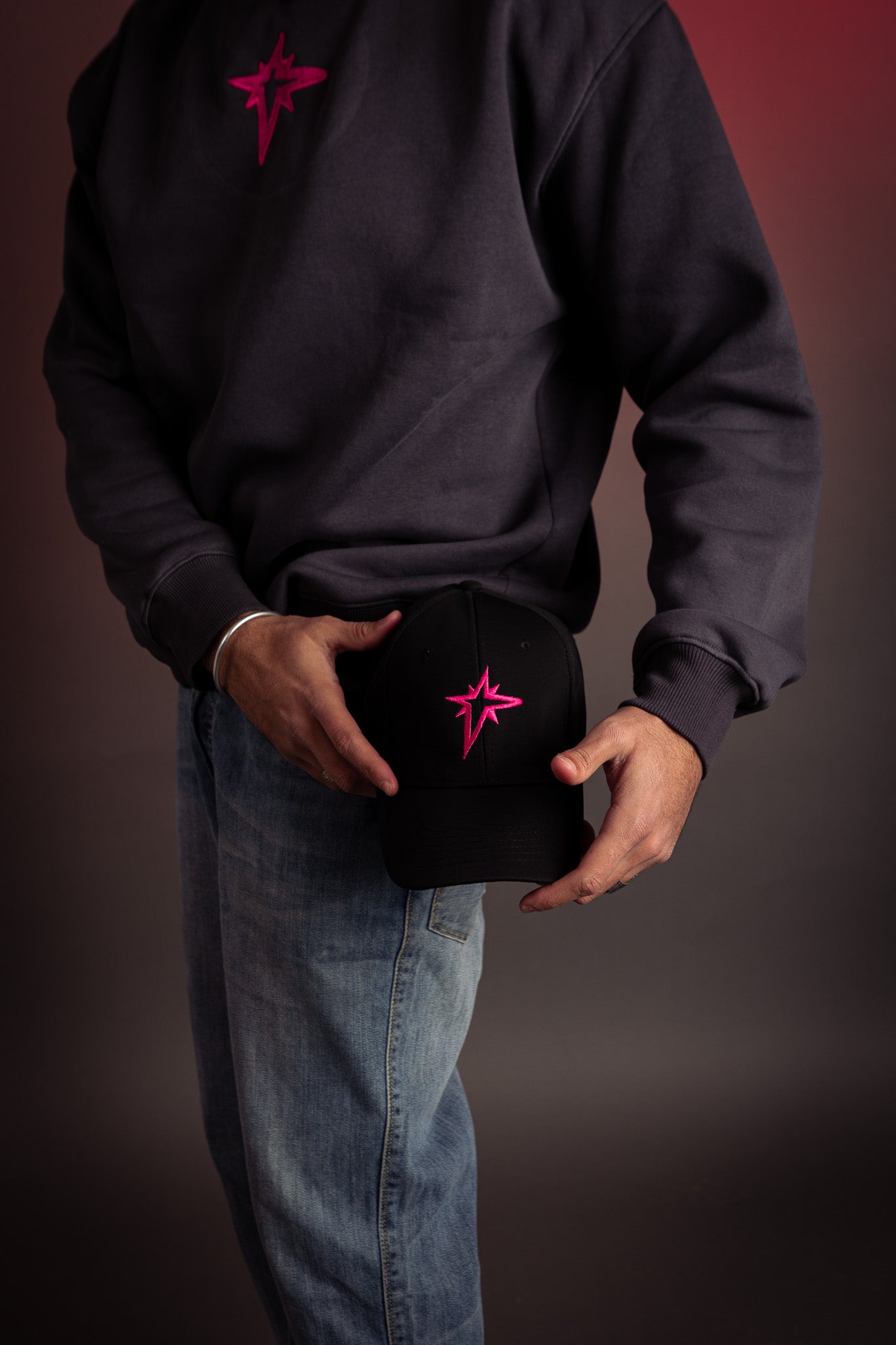 DARK PINK STAR CAP