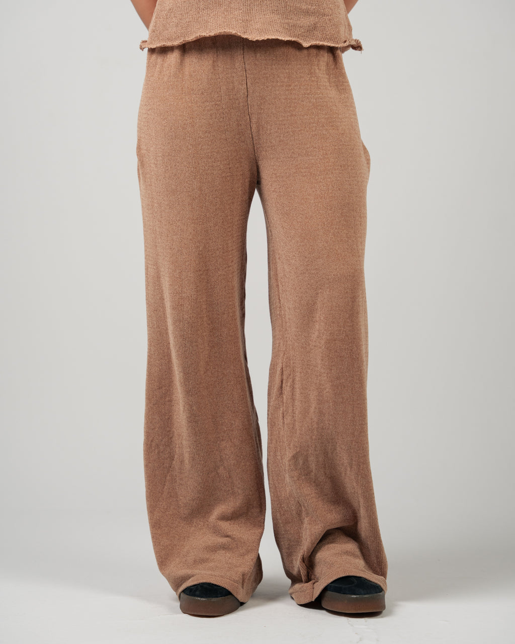 BROWN KNITTED PANT