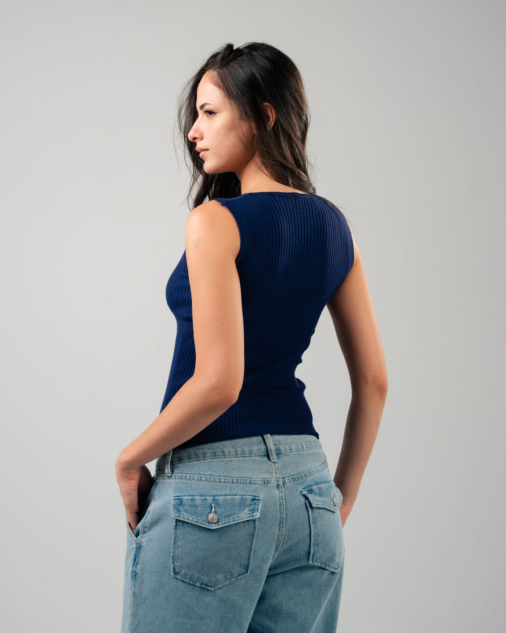 NAVY KNITTED TOP